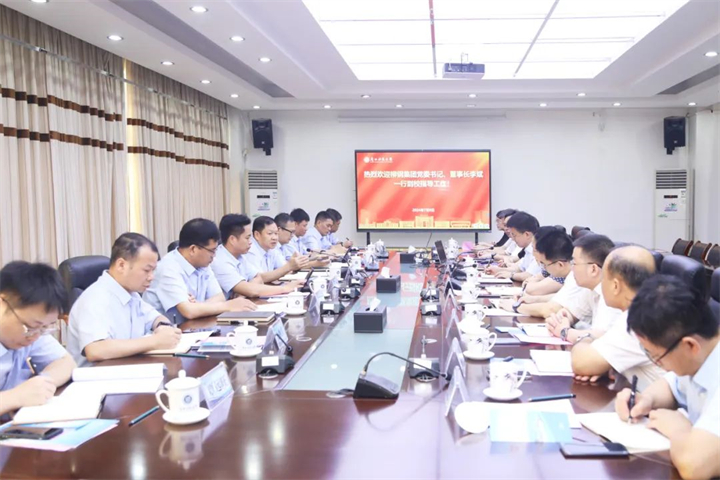 1811321981740535809.jpg 1811321981740535809.jpg